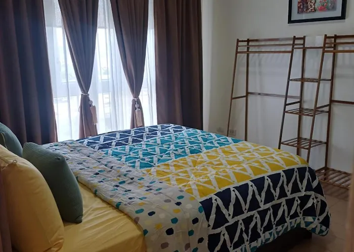 Pasay 1br Family Staycation With Parking In 150 Newport Boulevard Near World & Naia T3 4*