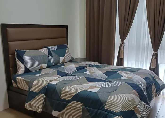 Pasay 1br Family Staycation With Parking In 150 Newport Boulevard Near World & Naia T3 ホテル 4*